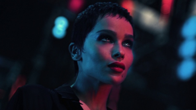 Video Reference: Lip, Eyelash, Flash photography, Lipstick, Purple, Performing arts, Black hair, Entertainment, Music, Electric blue