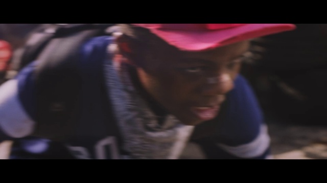 Video Reference: Flash photography, Purple, Violet, Cap, Hat, Entertainment, Electric blue, Magenta, Event, Midnight