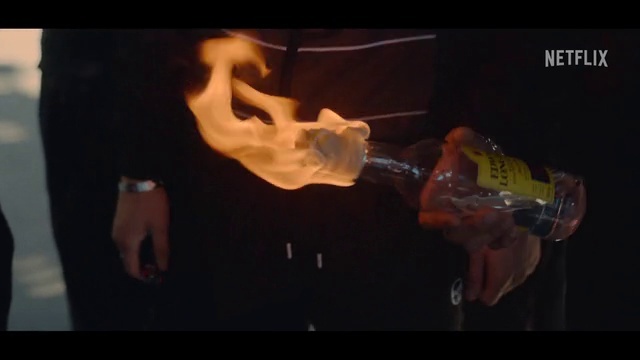 Video Reference: Gesture, Gas, Elbow, Entertainment, Event, Wrist, Darkness, Heat, Performing arts, Art