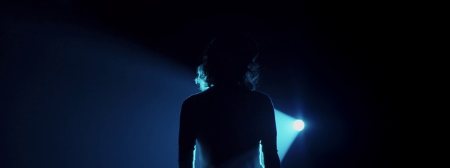 Video Reference: Sky, Concert, Human body, Musician, Flash photography, Microphone, Entertainment, Performing arts, Music, Music artist