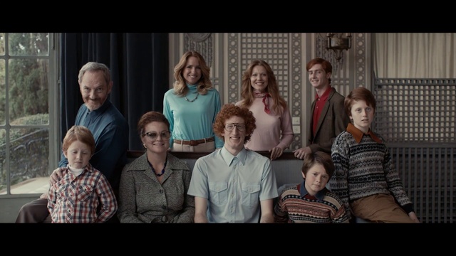 Video Reference: Hair, Head, Smile, Shirt, Flash photography, Standing, Happy, Fun, T-shirt, Family reunion