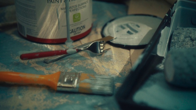 Video Reference: Fluid, Hood, Eyewear, Automotive lighting, Gas, Pliers, Liquid, Cable, Metalworking hand tool, Electrical wiring