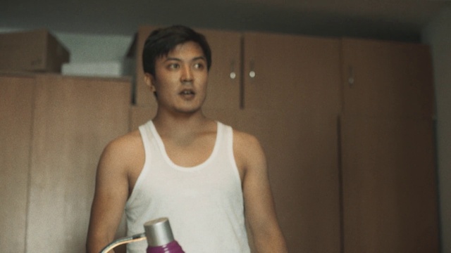 Video Reference: Active tank, Arm, Undershirt, Flash photography, Vest, Sleeveless shirt, T-shirt, Chest, Sportswear, Elbow
