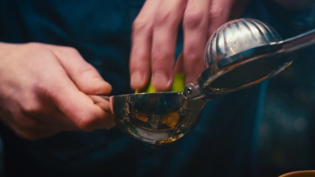 Video Reference: Tableware, Hand, Liquid, Drinkware, Stemware, Water, Fluid, Gesture, Finger, Barware