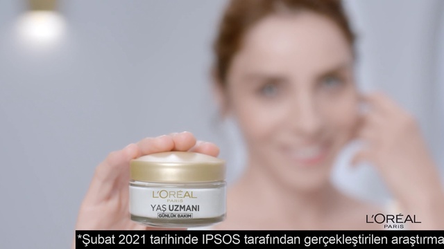 Video Reference: Skin, Liquid, Smile, Fluid, Eyelash, Cream, Solution, Cream, Drink, Skin care