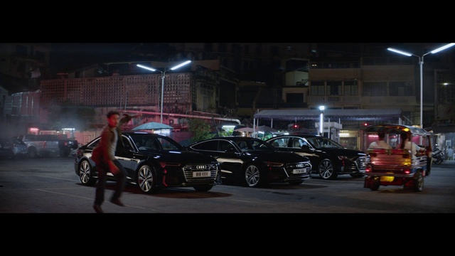 Video Reference: Wheel, Tire, Automotive parking light, Land vehicle, Car, Vehicle, Automotive lighting, Motor vehicle, Automotive design, Headlamp