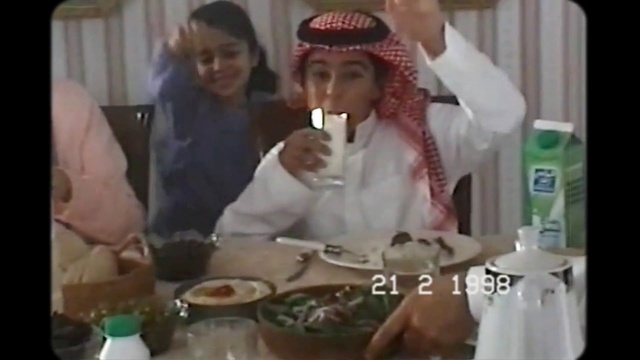 Video Reference: Tableware, Food, Table, Sharing, Event, Plate, Cooking, Cuisine, Room, Desk