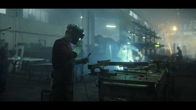 Video Reference: Musician, Entertainment, Music, Technology, Darkness, Event, Midnight, Movie, Performing arts, Shooter game