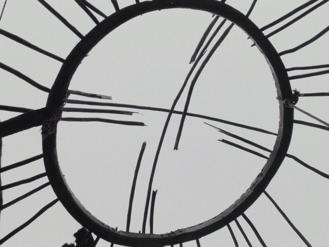 Video Reference: Bicycle tire, Automotive tire, Rim, Bicycle part, Circle, Spoke, Auto part, Art, Metal, Sky