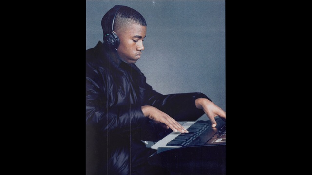 Video Reference: Netbook, Keyboard, Flash photography, Musician, Musical keyboard, Sleeve, Personal computer, Pianist, Music, Typing