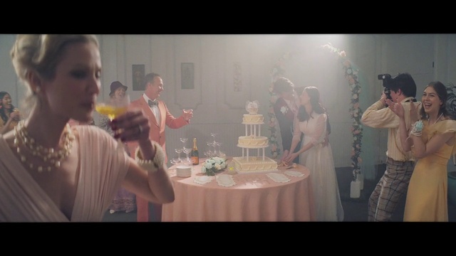 Video Reference: Furniture, Table, Flash photography, Happy, Entertainment, Fashion design, Friendship, Formal wear, Event, Performing arts