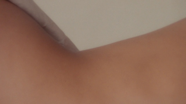 Video Reference: Gesture, Wood, Tints and shades, Flooring, Eyelash, Hardwood, Ceiling, Peach, Macro photography, Human leg