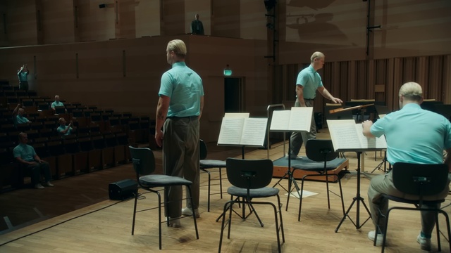 Video Reference: Music stand, Chair, Musical instrument, Music, Musical instrument accessory, Entertainment, Musician, Event, Recital, Performing arts