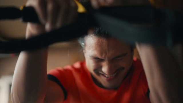 Video Reference: Smile, Ear, Neck, Flash photography, Gesture, Eyelash, Happy, Elbow, Thumb, Event