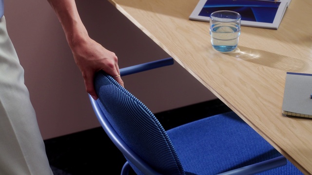 Video Reference: Table, Furniture, Tableware, Blue, Shorts, Wood, Finger, Window, Sportswear, Flooring