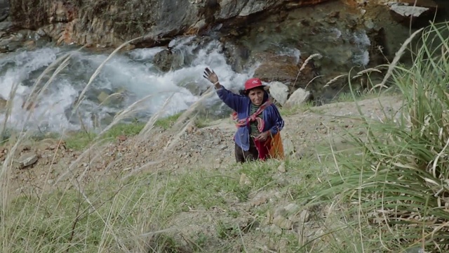Video Reference: Plant, Grass, Water, Bedrock, Slope, Geological phenomenon, Grassland, Recreation, Landscape, Mountain
