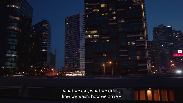 Video Reference: Building, Skyscraper, Sky, Window, Street light, Electricity, Tower block, Dusk, Condominium, Line