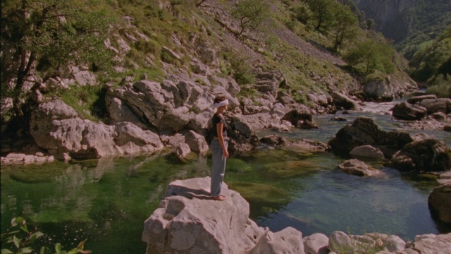 Video Reference: Water, Bedrock, Plant, Natural landscape, Lake, Watercourse, Landscape, Fluvial landforms of streams, Leisure, Mountain