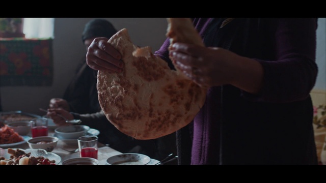 Video Reference: Food, Tableware, Gesture, Stemware, Dishware, Cuisine, Dish, Drinkware, Plate, Drink