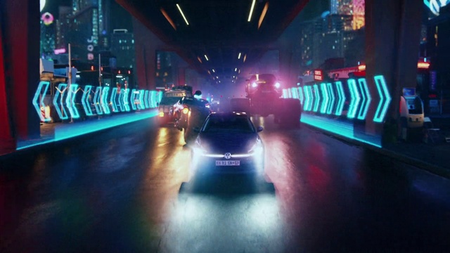 Video Reference: Land vehicle, Wheel, Car, Vehicle, Tire, Automotive lighting, Sky, Infrastructure, Automotive design, Mode of transport