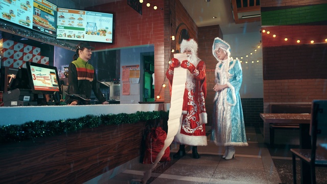 Video Reference: Fashion, Window, Interior design, Entertainment, Leisure, Fashion design, Fun, Event, Stage, Performing arts