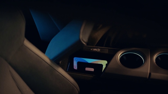 Video Reference: Automotive design, Motor vehicle, Car, Vehicle, Vehicle door, Personal luxury car, Automotive lighting, Window, Tints and shades, Electric blue