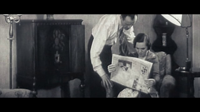 Video Reference: Flash photography, Style, Black-and-white, Font, Monochrome photography, Darkness, Monochrome, Event, T-shirt, Art