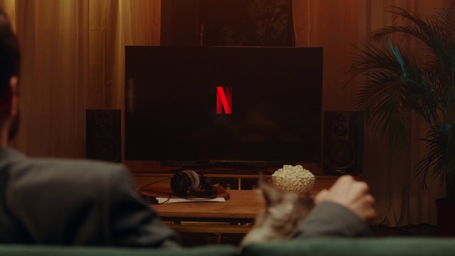 Video Reference: Table, Gesture, Chair, Wood, Entertainment, Desk, Electronic device, Event, Display device, Technology