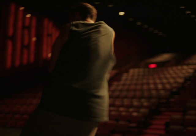 Video Reference: Flash photography, Entertainment, Tints and shades, Event, Darkness, Audio equipment, Midnight, Performing arts, Elbow, Room