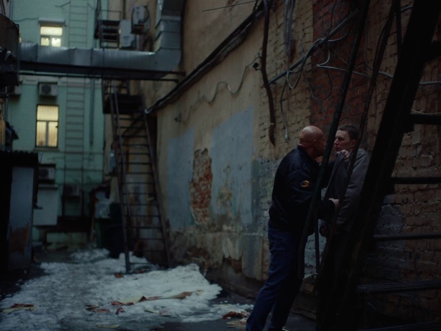 Video Reference: Window, Building, Road surface, Neighbourhood, Wood, City, Road, Alley, Urban area, Facade