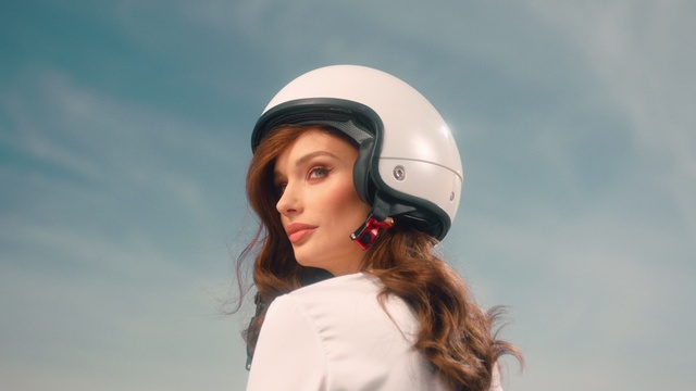 Video Reference: Clothing, Helmet, Hard hat, Sports gear, Sports equipment, Cap, Flash photography, Cloud, Equestrian helmet, Sky