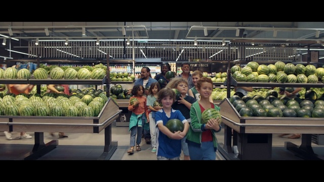 Video Reference: Food, Green, Natural foods, Fruit, Whole food, Greengrocer, Shorts, Market, Hat, Local food