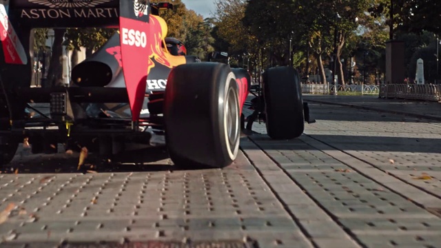 Video Reference: Tire, Wheel, Vehicle, Car, Automotive tire, Motor vehicle, Tread, Synthetic rubber, Automotive design, Road surface