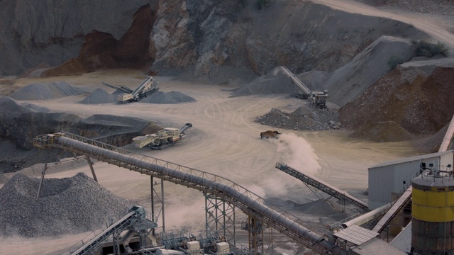 Video Reference: Water, Landscape, Geological phenomenon, Slope, Urban design, Road, Bridge, Winter, Reservoir, Aerial photography