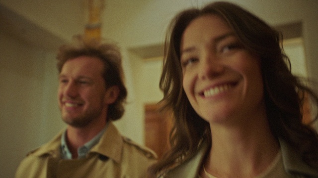 Video Reference: Forehead, Smile, Nose, Cheek, Chin, Eyebrow, Mouth, Jaw, Dress shirt, Happy
