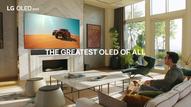 Video Reference: Table, Furniture, Couch, Comfort, Plant, Architecture, Living room, Interior design, studio couch, Flooring