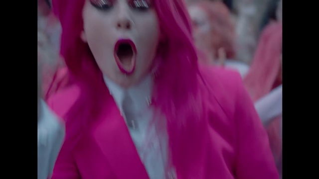 Video Reference: Lip, Smile, Purple, Eyelash, Gesture, Pink, Violet, Flash photography, Happy, Magenta