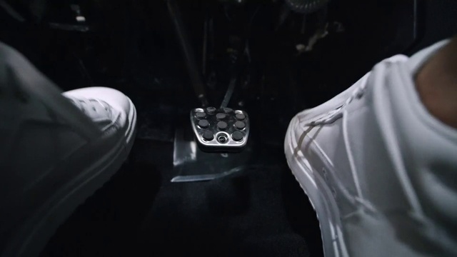 Video Reference: Automotive lighting, Jaw, Flash photography, Sleeve, Automotive design, Darkness, Jewellery, Bone, Font, Body jewelry