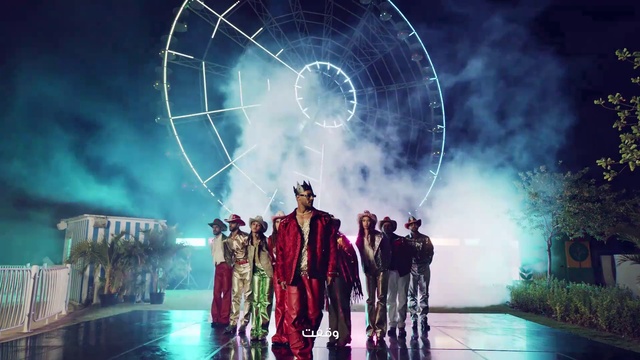 Video Reference: Sky, World, Human, Entertainment, Lighting, Performing arts, Tree, Stage, Fun, Performance art