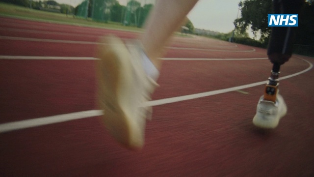 Video Reference: Vertebrate, Asphalt, Wood, Road surface, Finger, Grass, Thigh, Flooring, Body jewelry, Human leg