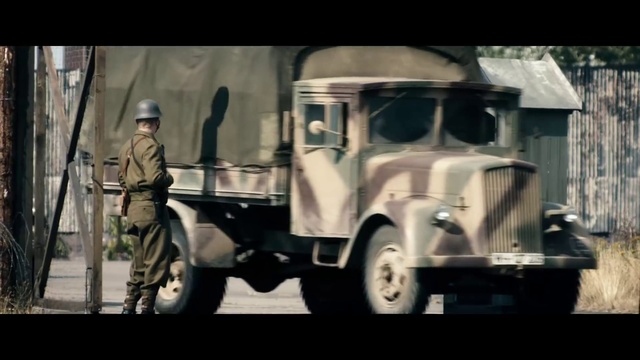 Video Reference: Wheel, Tire, Vehicle, Automotive tire, Truck, Automotive lighting, Motor vehicle, Car, Automotive design, Automotive exterior