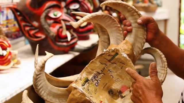 Video Reference: Jaw, Hat, Tableware, Event, Wrist, Tradition, Art, Pottery, Serveware, Carmine