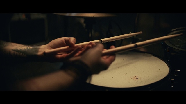 Video Reference: Membranophone, Hand, Musical instrument, Drum, Musical instrument accessory, Musician, Gesture, Percussion mallet, Concert, Entertainment