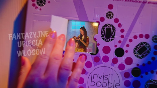 Video Reference: Purple, Violet, Gesture, Font, Pink, Finger, Magenta, Material property, Art, Thumb