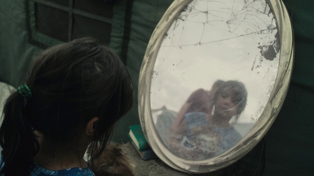 Video Reference: Mirror, Circle, Fun, Glass, Tree, Child, Reflection, Visual arts, Transparent material, Auto part