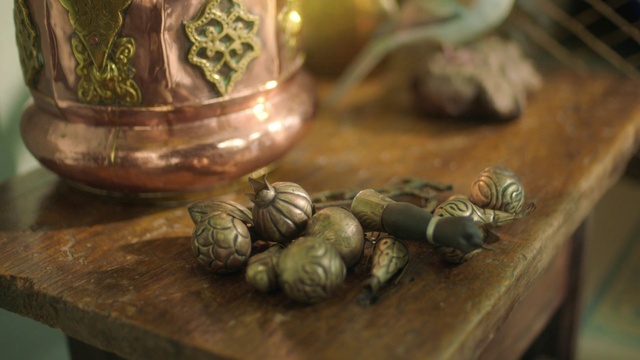 Video Reference: Table, Tableware, Wood, Serveware, Dishware, Drinkware, Kettle, Artifact, Natural material, Art