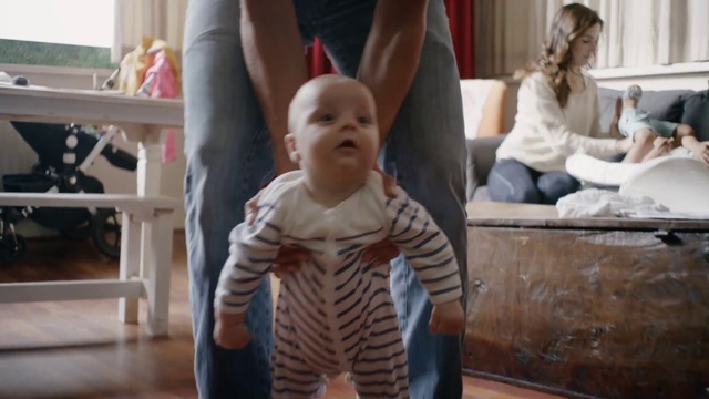 Video Reference: Cheek, Joint, Skin, Facial expression, Vertebrate, Product, Human, Wood, Standing, Baby