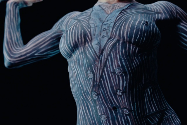 Video Reference: Neck, Human body, Sleeve, Grey, Dress shirt, Leather jacket, Electric blue, Fashion design, T-shirt, Darkness