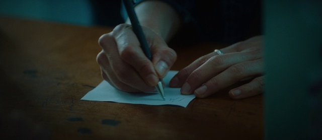 Video Reference: Gesture, Finger, Thumb, Writing instrument accessory, Office supplies, Handwriting, Writing implement, Nail, Writing, Font