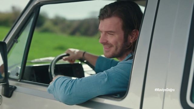 Video Reference: Smile, Vehicle, Motor vehicle, Hood, Car, Automotive design, Automotive mirror, Mode of transport, Automotive exterior, Vehicle door